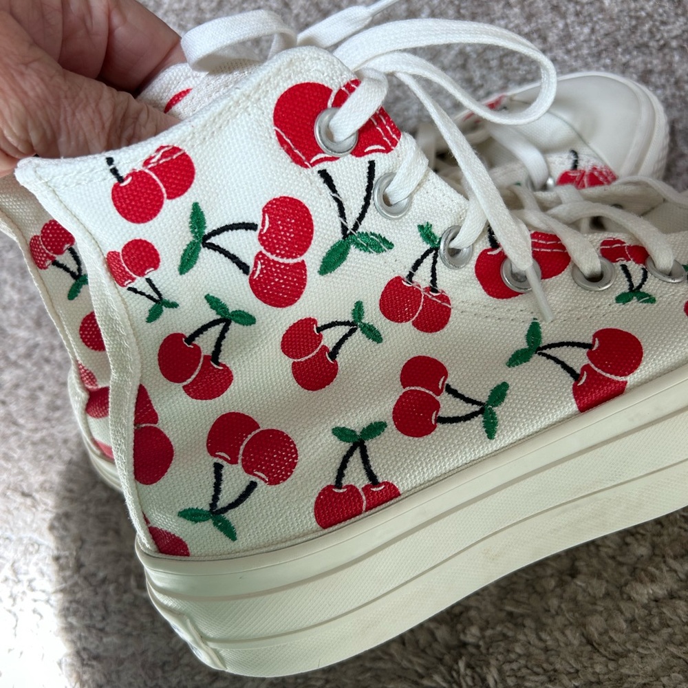 Converse Chuck Taylor All Stars Lift Platform Hi Top Embroidered Cherry Sneakers - Picture 7 of 13